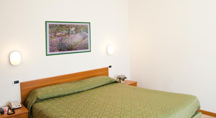 Hotel La Toscana Arezzo Habitación foto